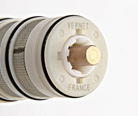 Смеситель WasserKRAFT BERKEL 4833 для ванны и душа термостатический